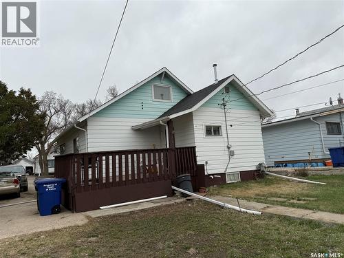 309 4Th Avenue Sw, Eston, SK 