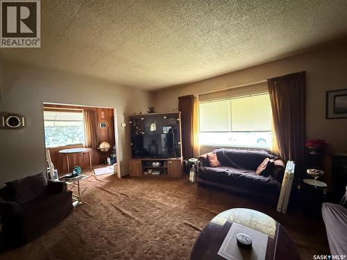309 4Th Avenue Sw, Eston, SK 