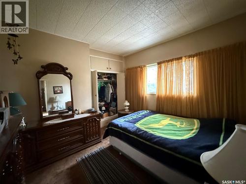 309 4Th Avenue Sw, Eston, SK 