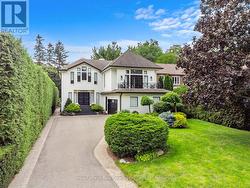 74 WEST STREET  Oakville (Br Bronte), ON L6L 2Y7