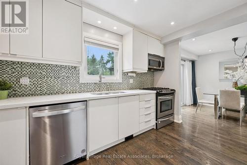 Double sink - 3084 Kilbride Crescent, Mississauga, ON 