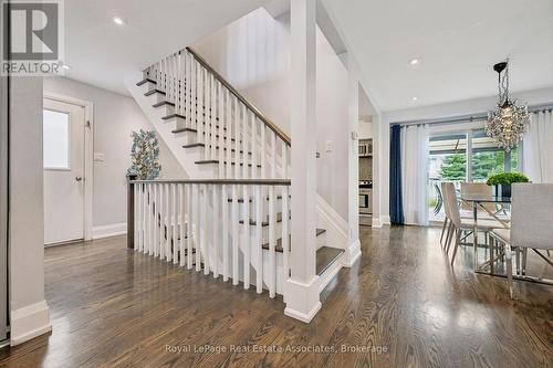 Hardwood stairs - 3084 Kilbride Crescent, Mississauga, ON 