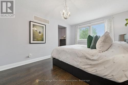 Hardwood in primary - 3084 Kilbride Crescent, Mississauga, ON 