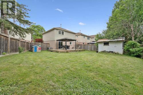 Fully fenced yard - 3084 Kilbride Crescent, Mississauga, ON 