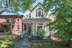 108 STANLEY AVENUE  Ottawa, ON K1M 1N9