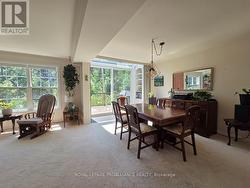 Dining area - 