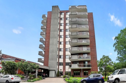 Façade - 408-80 Av. Lorne, Saint-Lambert, QC 