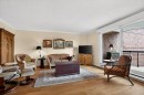 Salon - 408-80 Av. Lorne, Saint-Lambert, QC 