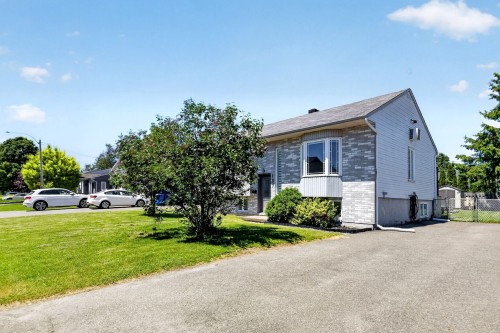 Façade - 137 Rue Raphaël, Saint-Jérôme, QC 