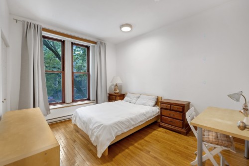 Bedroom - 3545 Rue Ste-Famille, Montréal (Le Plateau-Mont-Royal), QC - Indoor Photo Showing Bedroom
