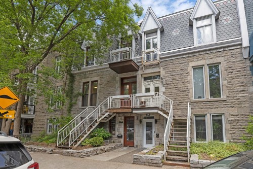 Front of Structure - 3545 Rue Ste-Famille, Montréal (Le Plateau-Mont-Royal), QC - Outdoor With Facade
