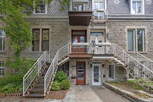 Front of Structure - 3545 Rue Ste-Famille, Montréal (Le Plateau-Mont-Royal), QC - Outdoor With Facade