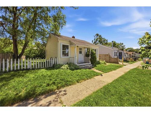 657 CHERRY Drive  Sarnia, ON N7T 4H8