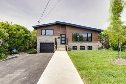 3035 Rue St-Victor Laval (Duvernay), QC H7E 2M2