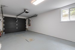 Garage - 