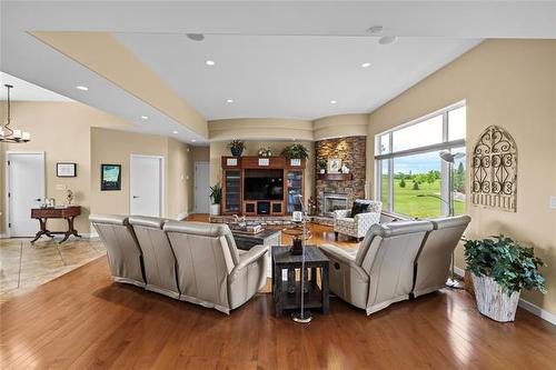 1731 Mccreary Rd, Winnipeg, MB 
