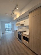 1712-100 Queen Street EToronto, ON M5C 0B5