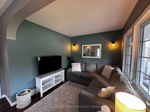 137 Lancaster Street W, Kitchener, ON 