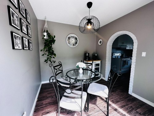 137 Lancaster Street W, Kitchener, ON 