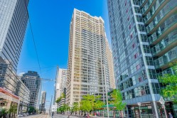 814-55 Harbour Square Toronto, ON M5J 2S2