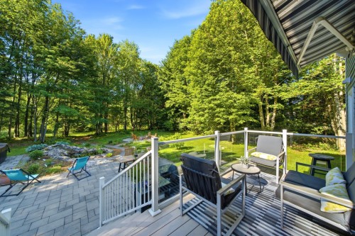 Cour - 79 Rue De La Sarre, Granby, QC - Outdoor With Deck Patio Veranda