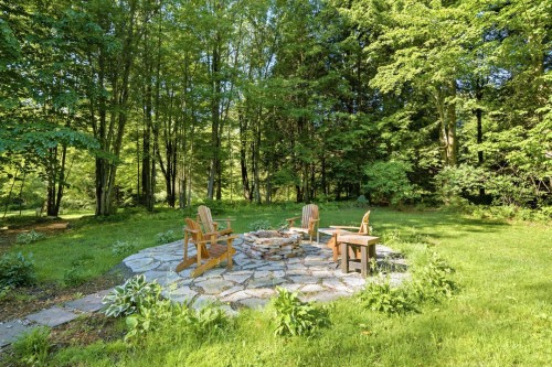 Cour - 79 Rue De La Sarre, Granby, QC - Outdoor