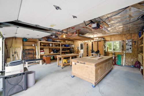 Garage - 79 Rue De La Sarre, Granby, QC - Indoor Photo Showing Garage