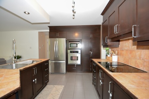 Cuisine - 8800 Crois. Rouyn, Brossard, QC 