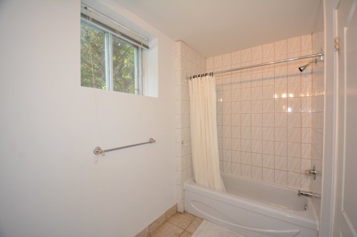 Salle de bains - 8800 Crois. Rouyn, Brossard, QC 