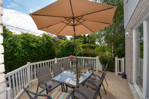 Balcon - 8800 Crois. Rouyn, Brossard, QC 