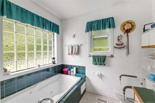 5280 Cormorant Pl, Duncan, BC 