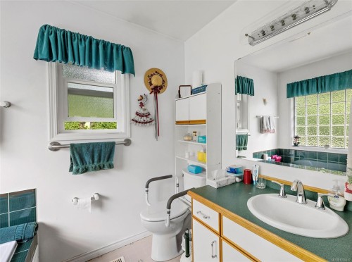 5280 Cormorant Pl, Duncan, BC 