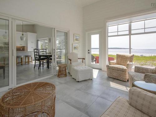 70 Seaside Drive, Louis Head, NS 