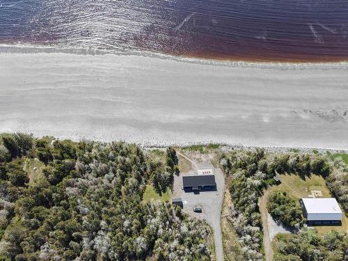 70 Seaside Drive, Louis Head, NS 