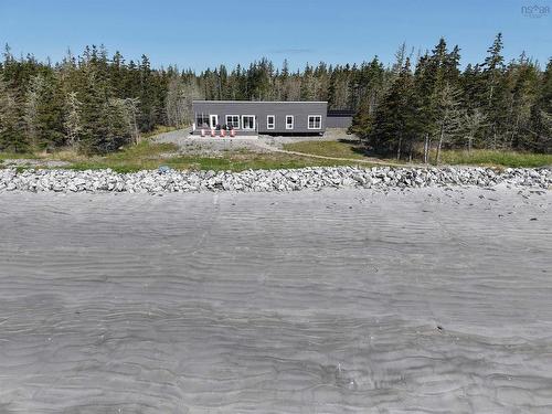 70 Seaside Drive, Louis Head, NS 