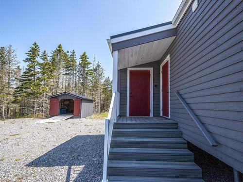 70 Seaside Drive, Louis Head, NS 