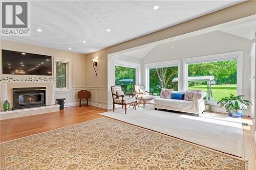 11 Highgrove Court, Cambridge, ON 