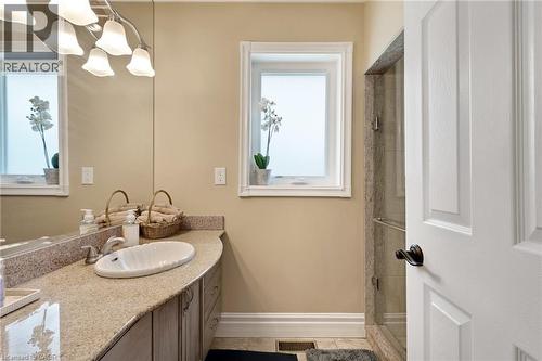 11 Highgrove Court, Cambridge, ON 