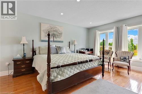 11 Highgrove Court, Cambridge, ON 
