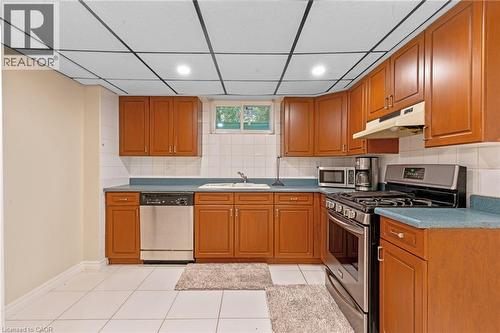 11 Highgrove Court, Cambridge, ON 