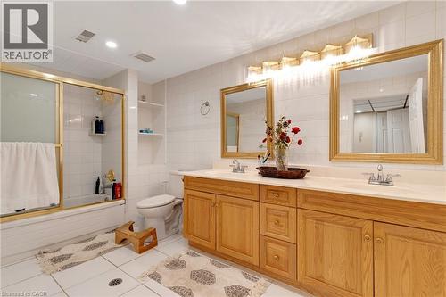 11 Highgrove Court, Cambridge, ON 
