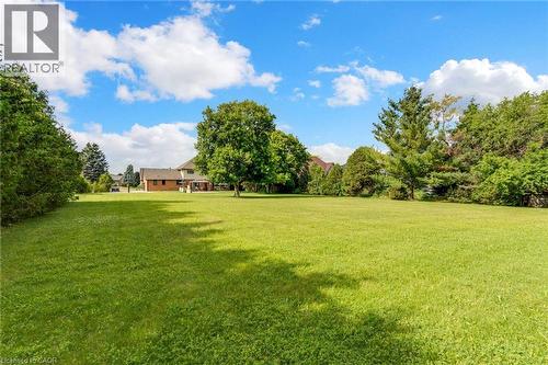 11 Highgrove Court, Cambridge, ON 