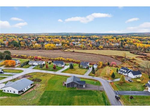 11 Riverside Dr, Petitcodiac, NB 