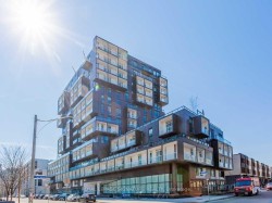 415-80 Vanauley Street Toronto, ON M5T 2H9