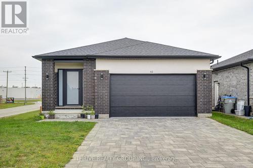 42 ALEXANDER CIRCLE  Strathroy-Caradoc (Se), ON N7G 0B5