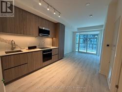 2007N - 120 BROADWAY AVENUE Toronto, ON M4P 0E9