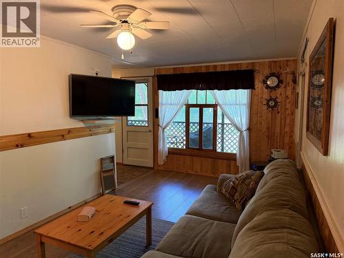 825 Tatanka Drive, South Lake, SK 