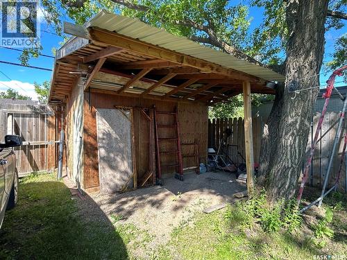1517 3Rd Street, Estevan, SK 