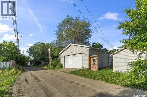 325 V Avenue S, Saskatoon, SK 