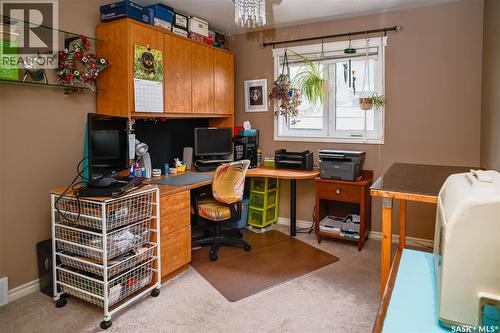 319 Stefaniuk Crescent, Saskatoon, SK 